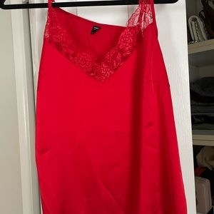 Lace trim red silk cami SHEIN 1xl